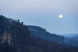 Vollmond und Winterbergspitzen
